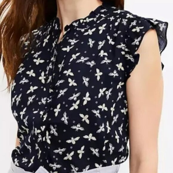 LOFT BEE NAVY RUFFLE TOP -M - Picture 7 of 7